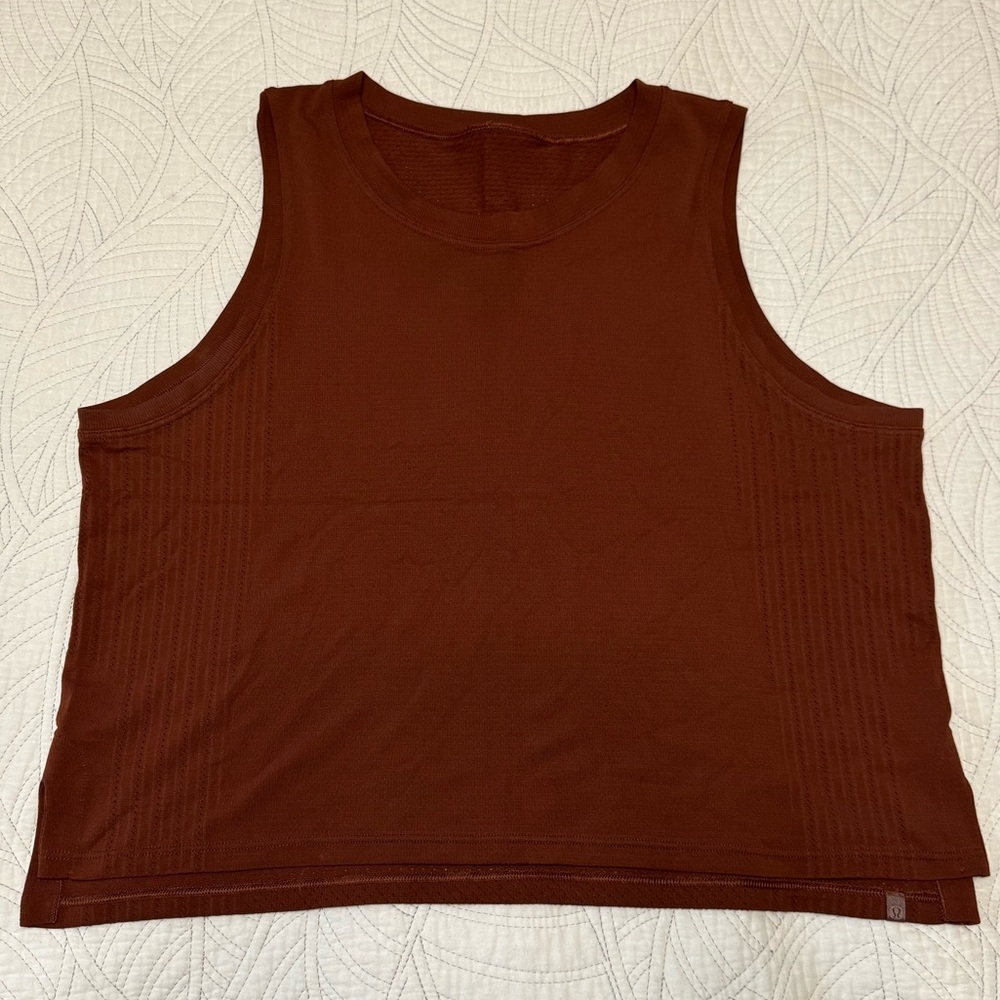 Lululemon Train to Be Tank
